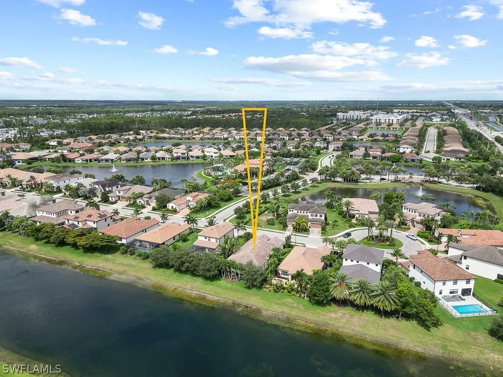 9426 Greenleigh Court Naples FL 34120