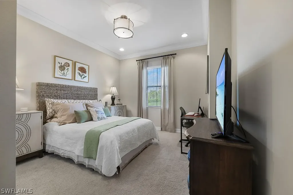 9426 Greenleigh Court Naples FL 34120