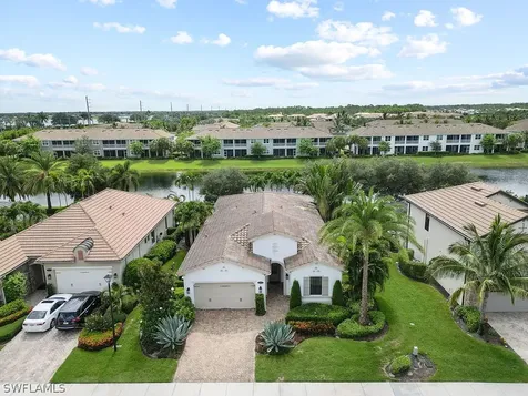 9426 Greenleigh Court Naples FL 34120
