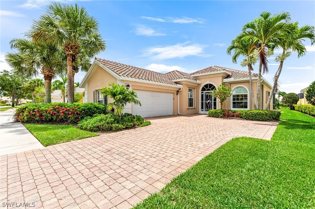 7710 Hernando Court Naples FL 34114