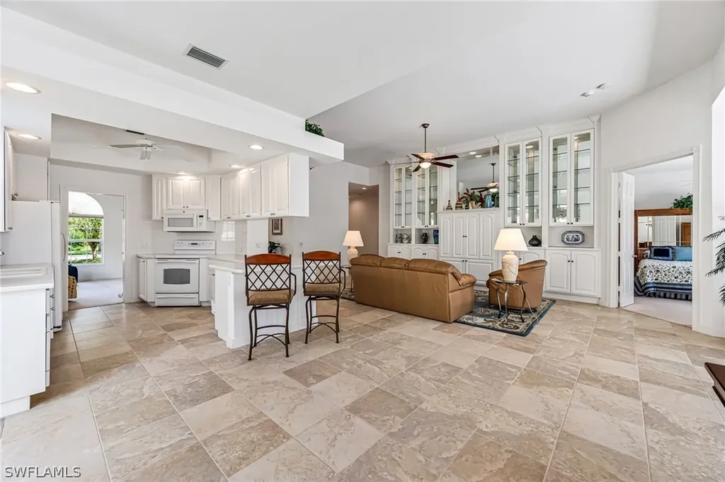 7710 Hernando Court Naples FL 34114