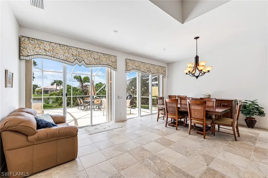 7710 Hernando Court Naples FL 34114