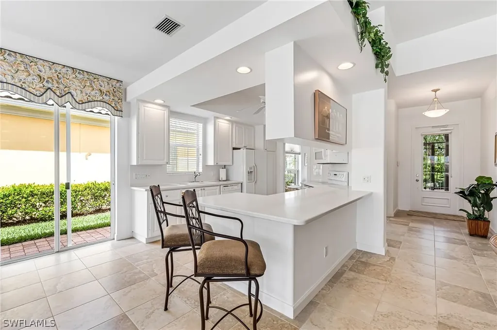 7710 Hernando Court Naples FL 34114