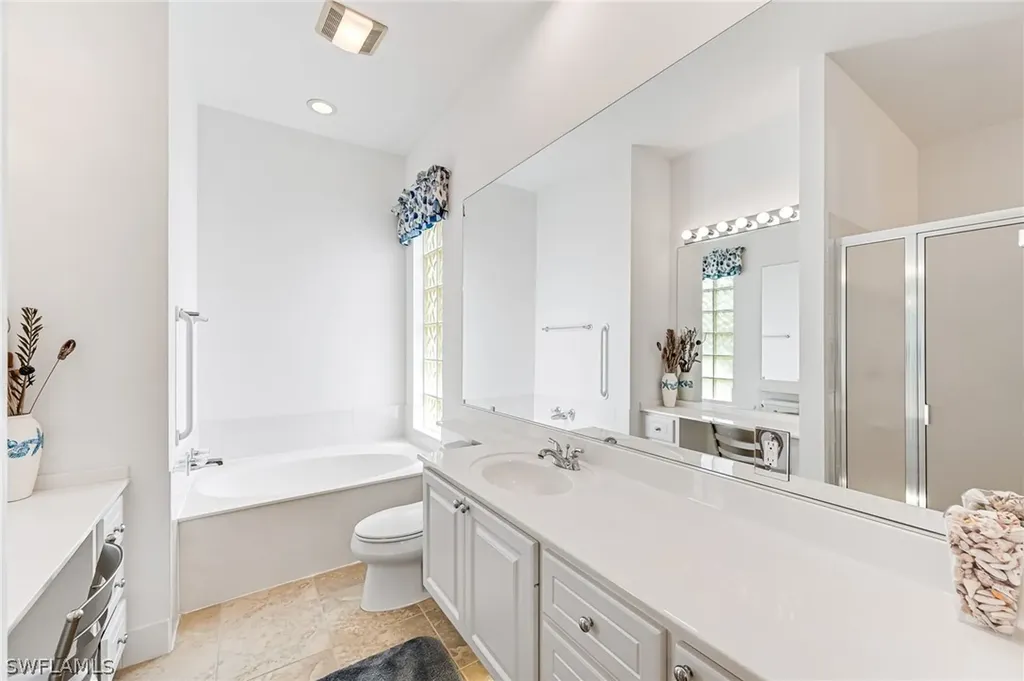 7710 Hernando Court Naples FL 34114