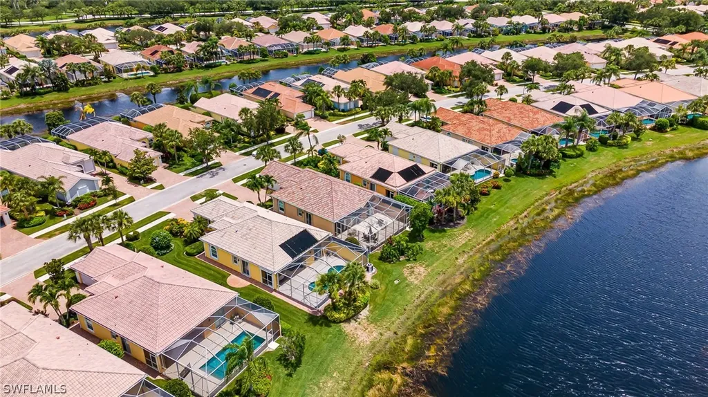 7710 Hernando Court Naples FL 34114