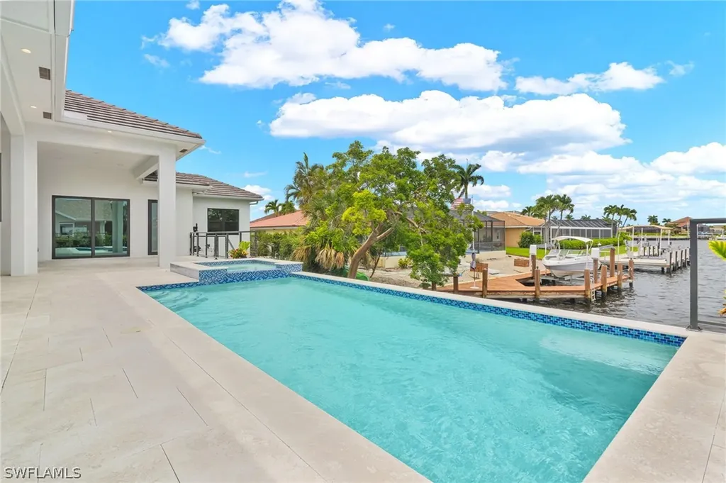 295 Landmark Street Marco Island FL 34145