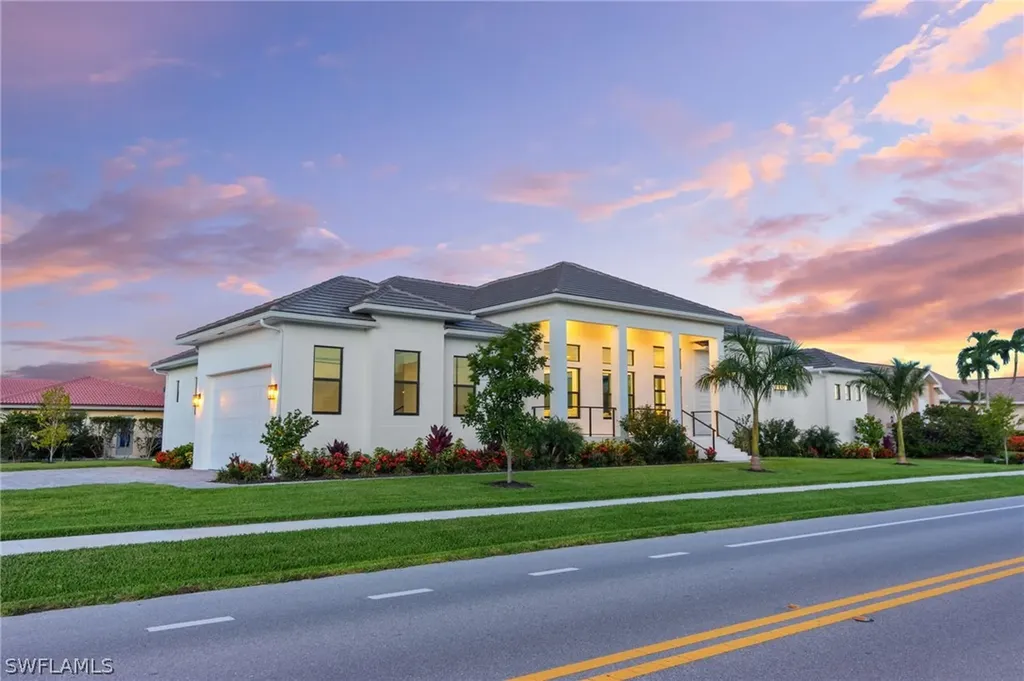 295 Landmark Street Marco Island FL 34145