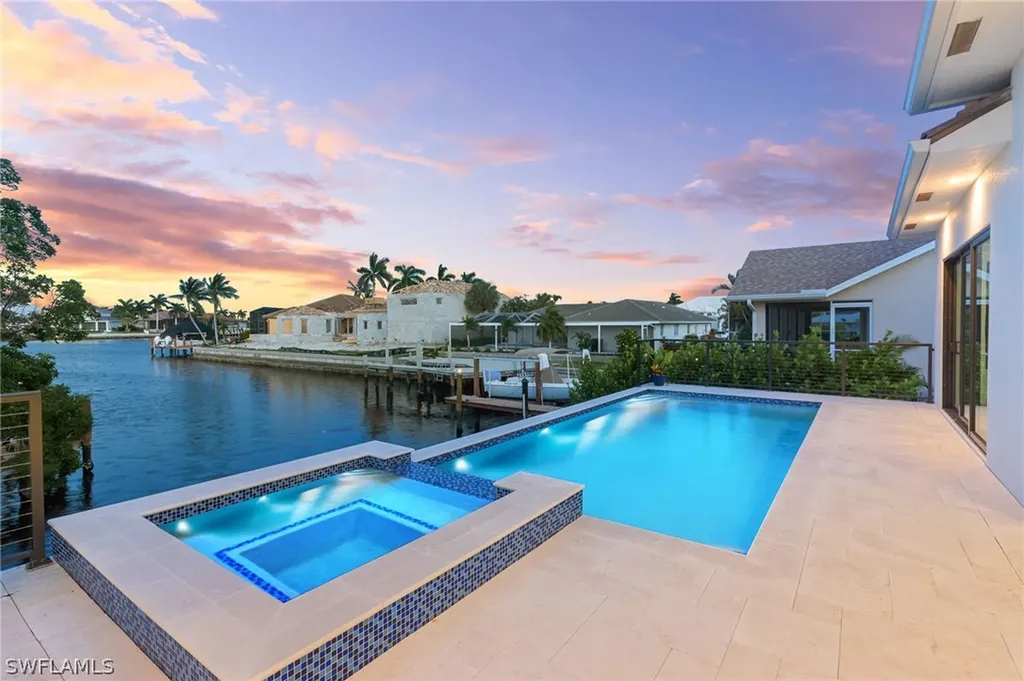 295 Landmark Street Marco Island FL 34145