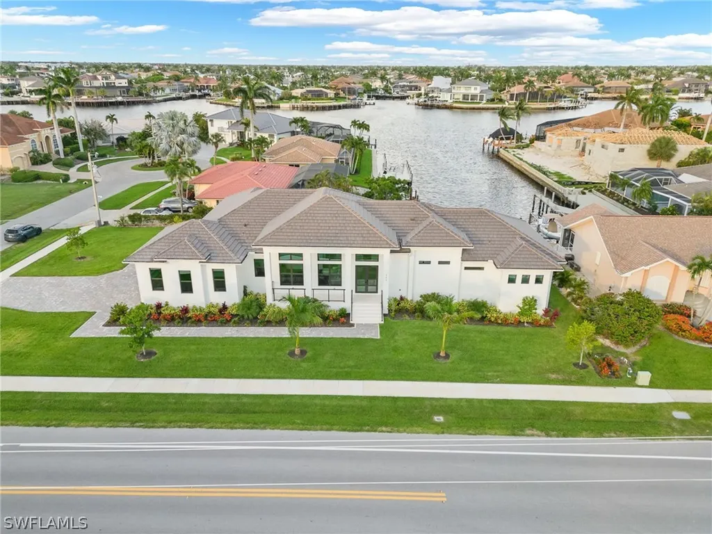 295 Landmark Street Marco Island FL 34145