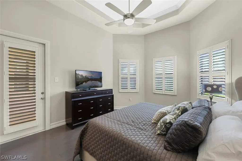 15842 Secoya Reserve Circle Naples FL 34110