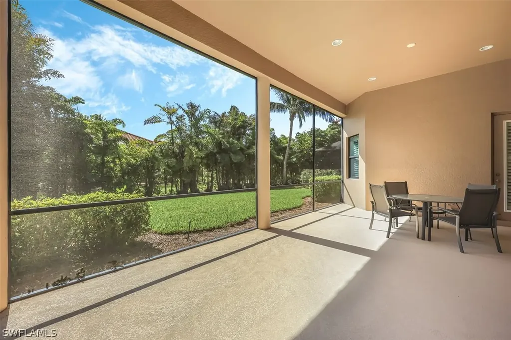 15842 Secoya Reserve Circle Naples FL 34110