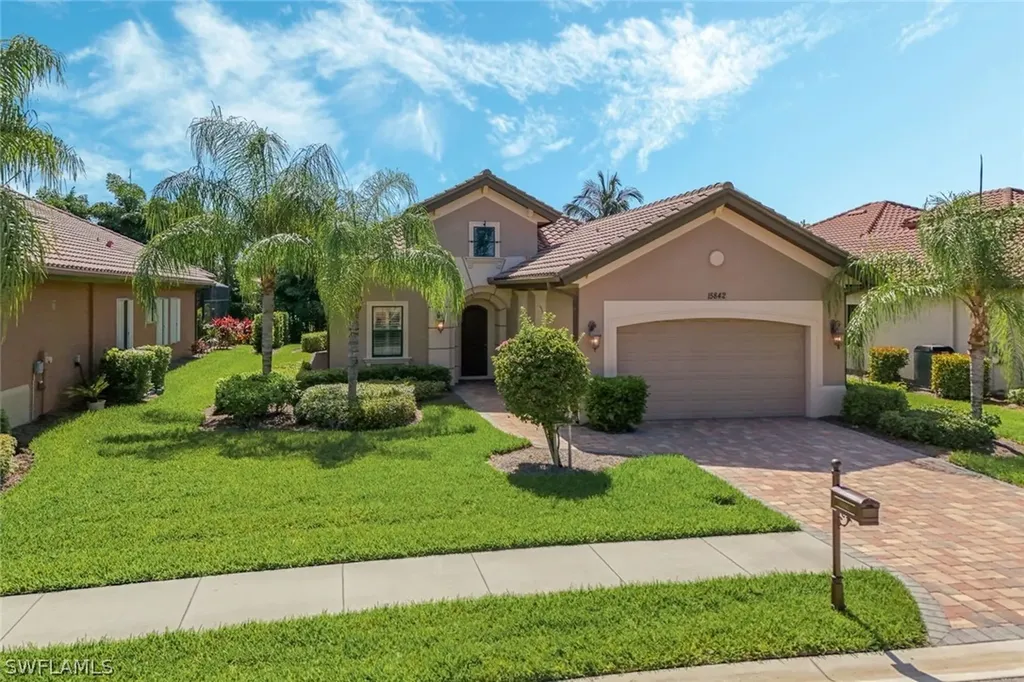 15842 Secoya Reserve Circle Naples FL 34110