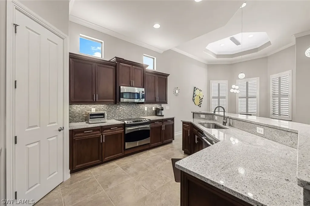 15842 Secoya Reserve Circle Naples FL 34110