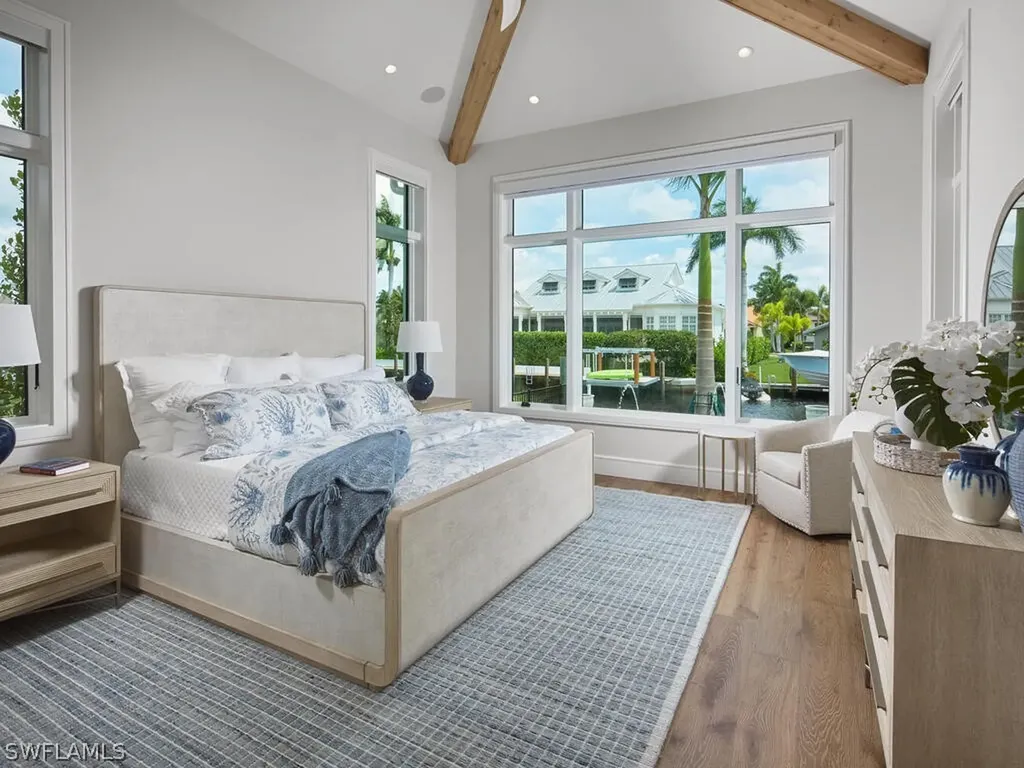 575 17th Avenue S Naples FL 34102