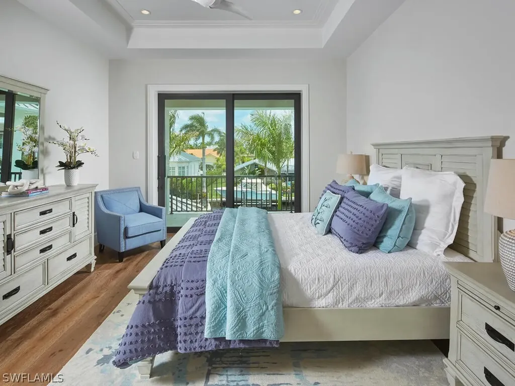 575 17th Avenue S Naples FL 34102