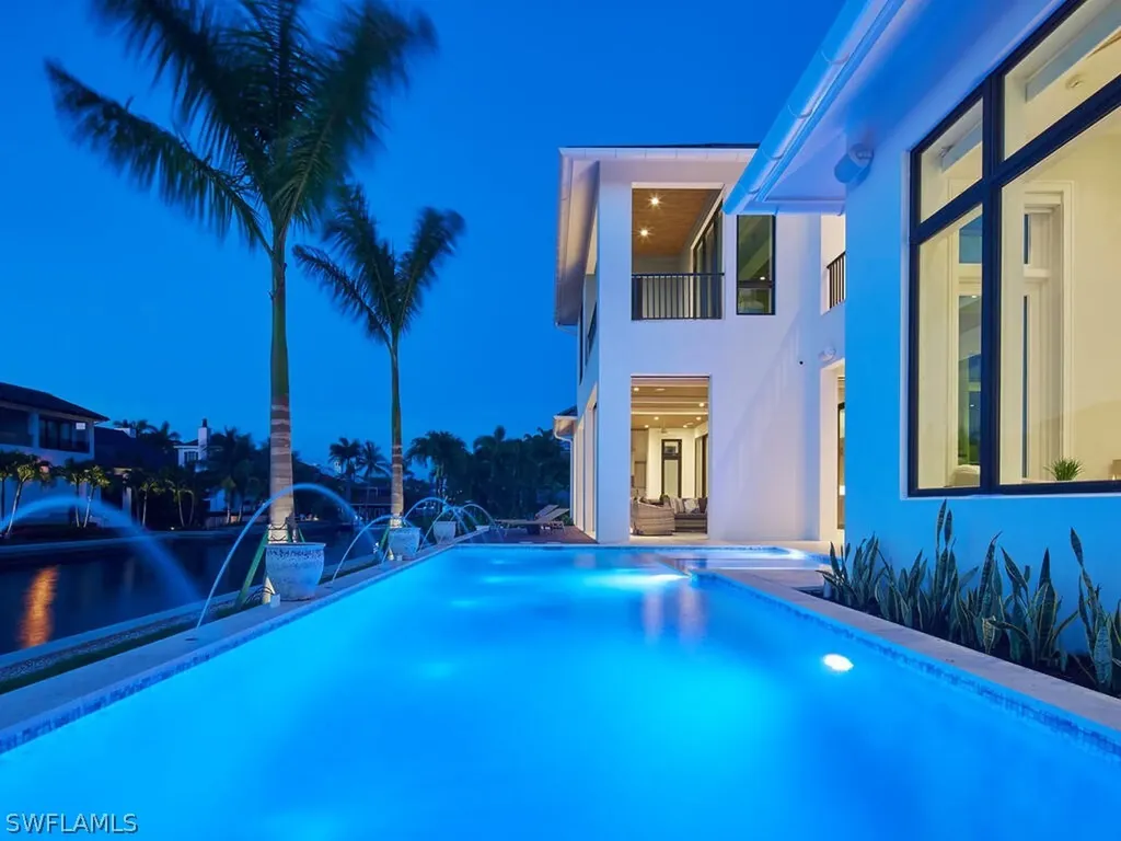 575 17th Avenue S Naples FL 34102
