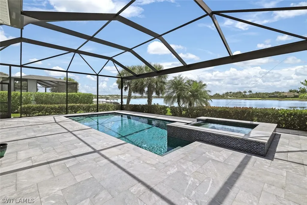 Fort Myers FL, 15122 Blue Bay Circle