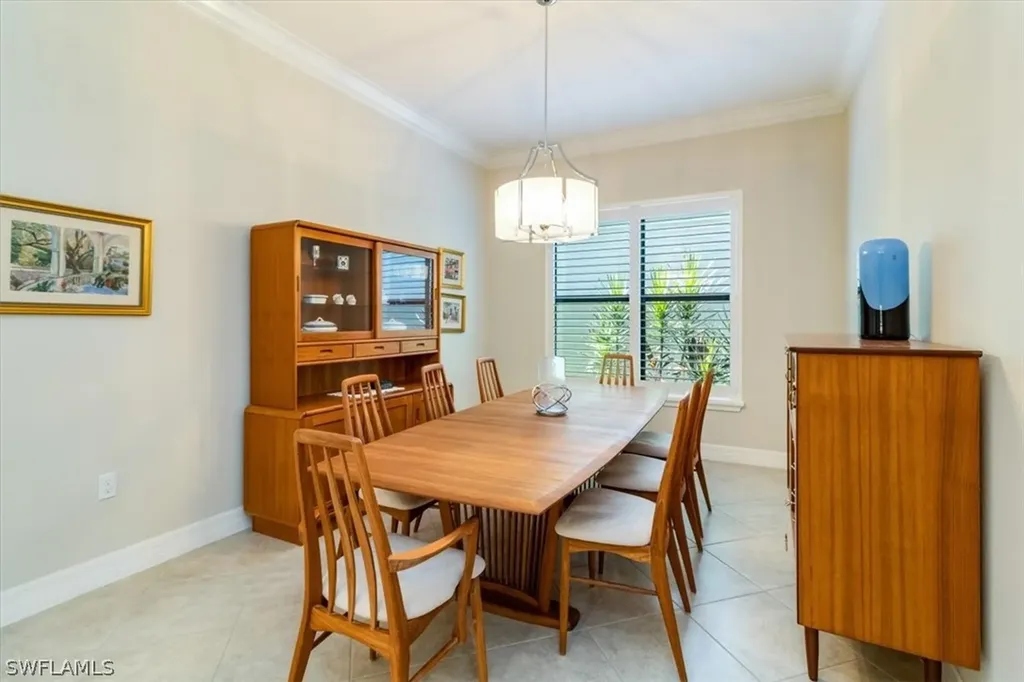 13663 Mandarin Circle Naples FL 34109