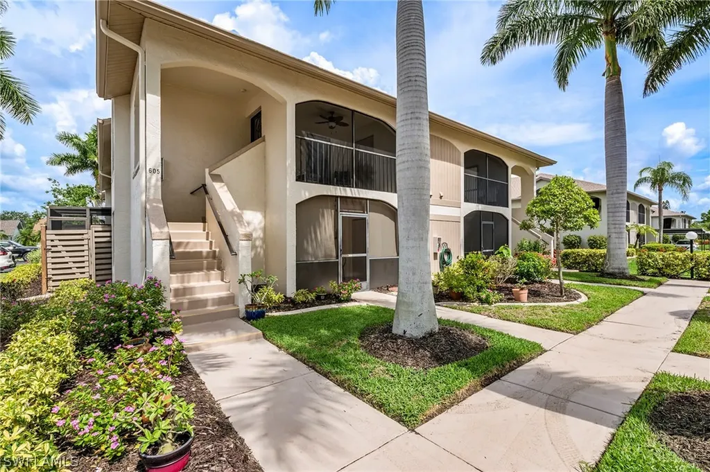 Fort Myers FL, 13262 Whitehaven Lane, Unit 601