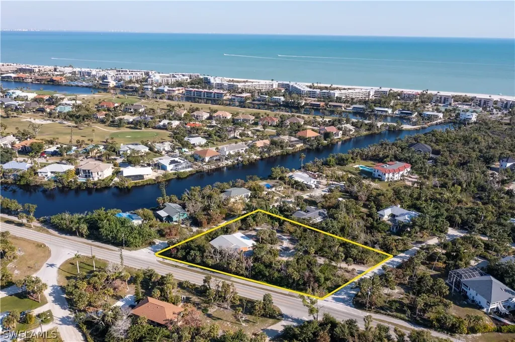 490 + 460 Old Trail Road Sanibel FL 33957