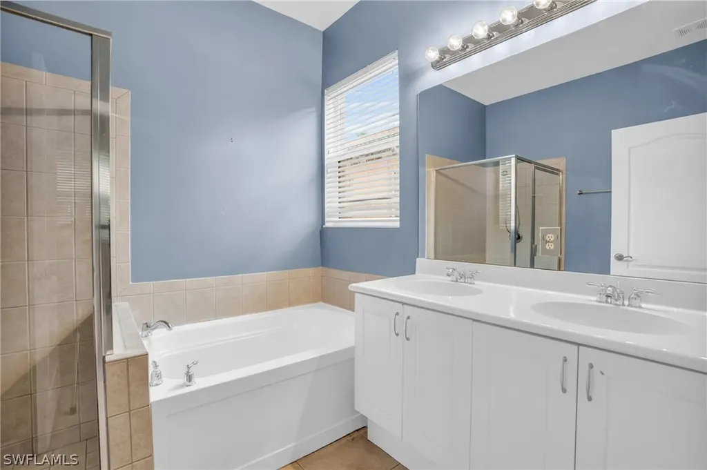 10136 N Golden Elm Drive Estero FL 33928