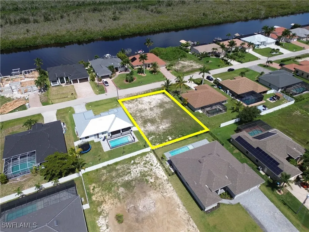 1105 NW 43rd Avenue Cape Coral FL 33993