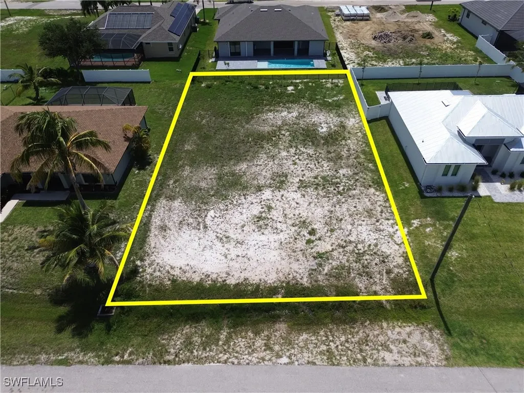 1105 NW 43rd Avenue Cape Coral FL 33993