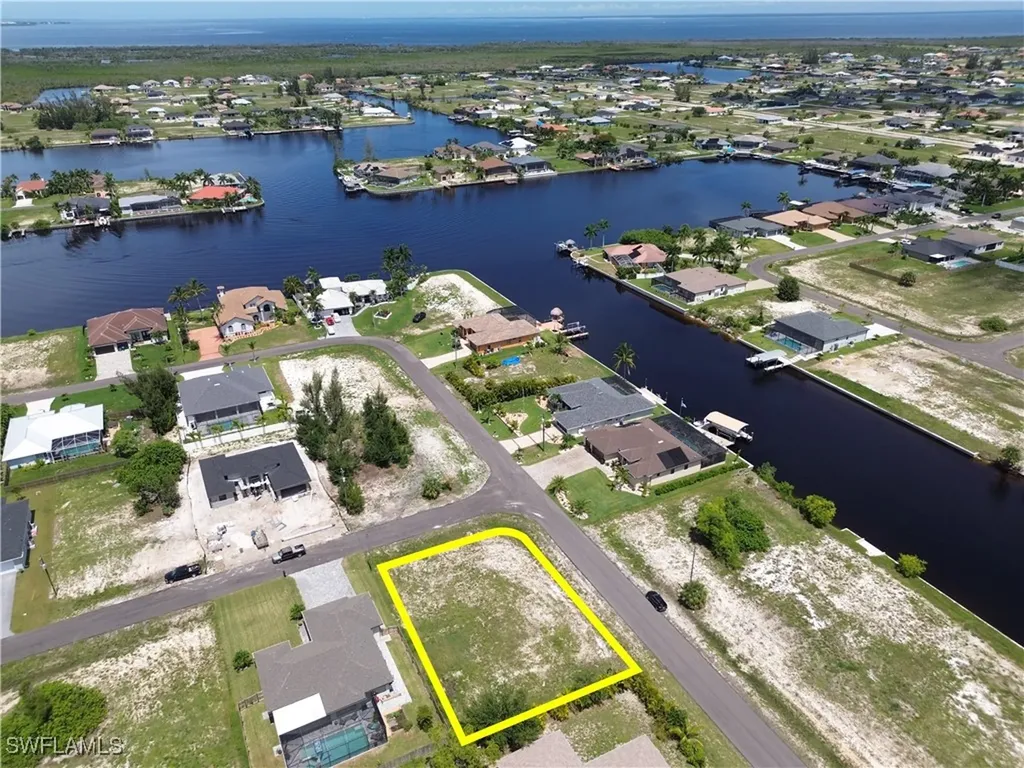 2831 NW 42nd Avenue Cape Coral FL 33993