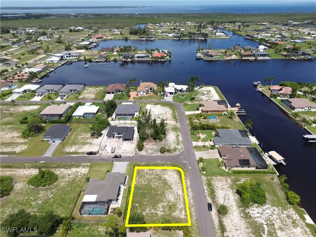 2831 NW 42nd Avenue Cape Coral FL 33993