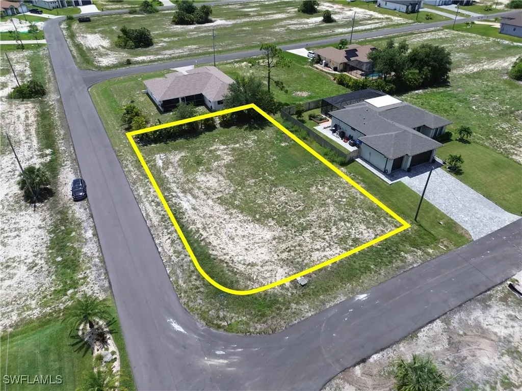 2831 NW 42nd Avenue Cape Coral FL 33993