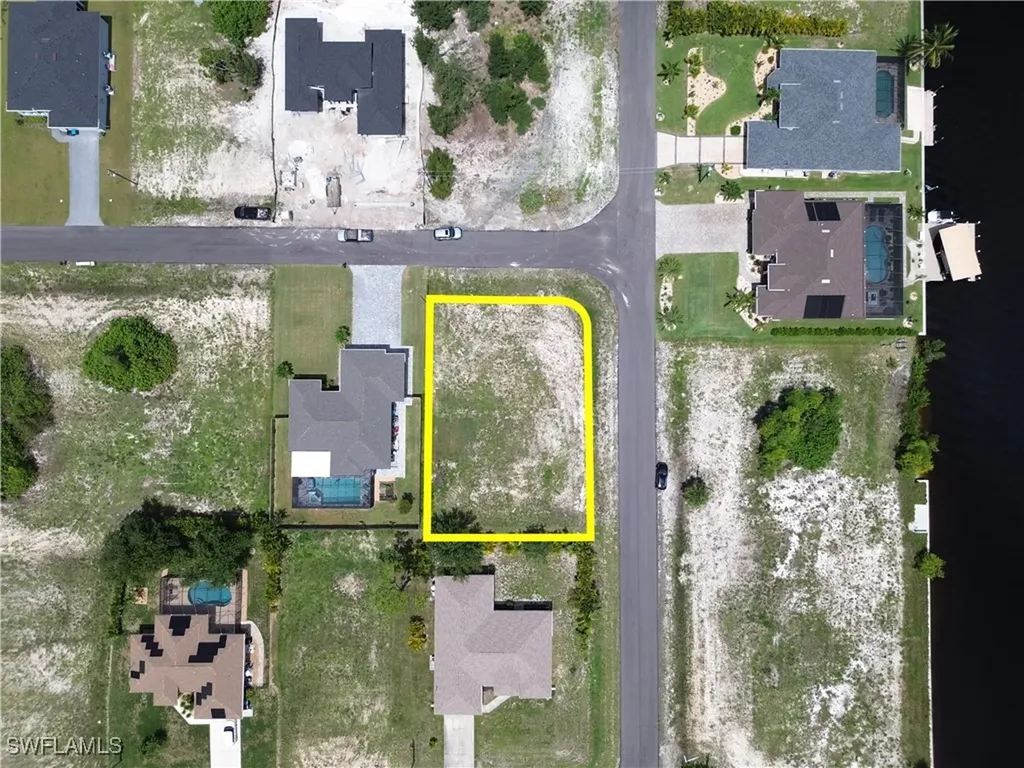 2831 NW 42nd Avenue Cape Coral FL 33993