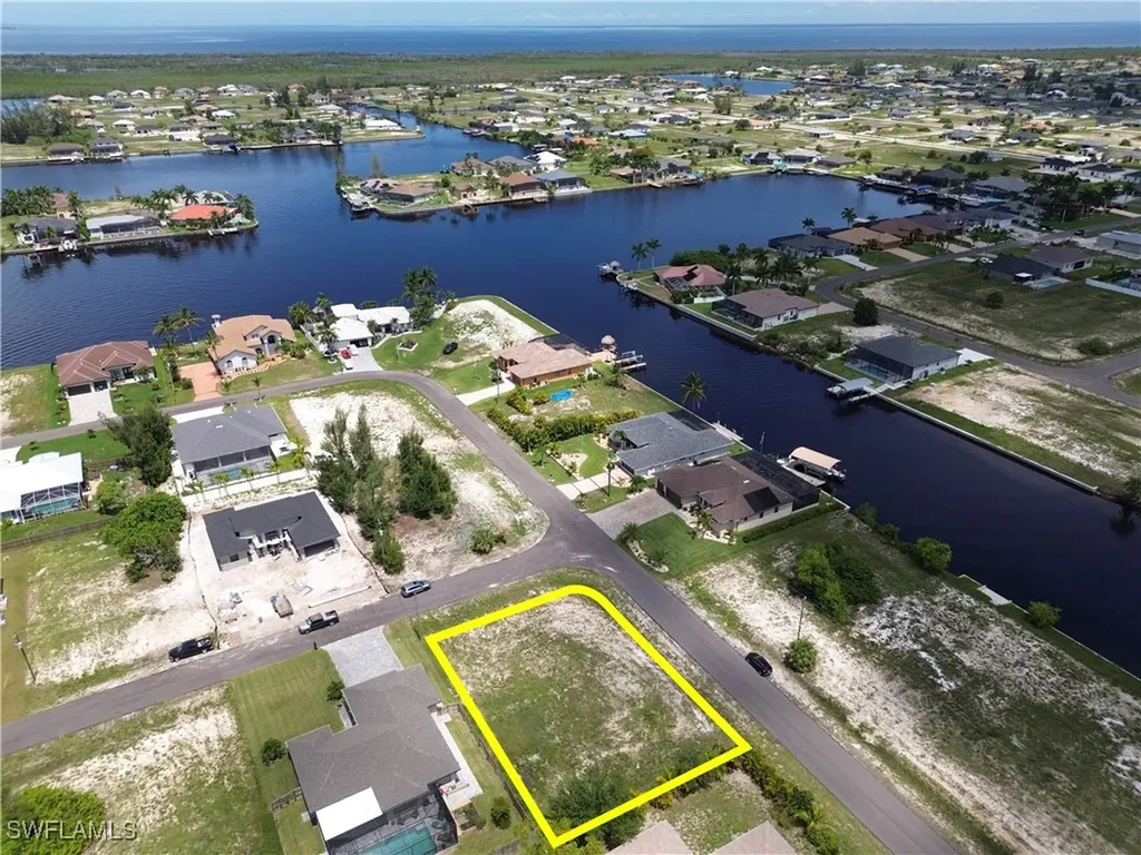 2831 NW 42nd Avenue Cape Coral FL 33993