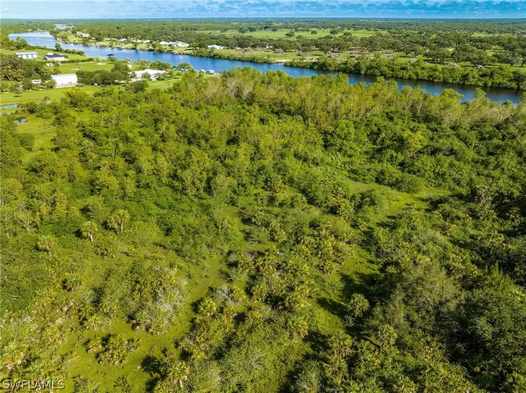 1984 E State Road 80 Labelle FL 33935