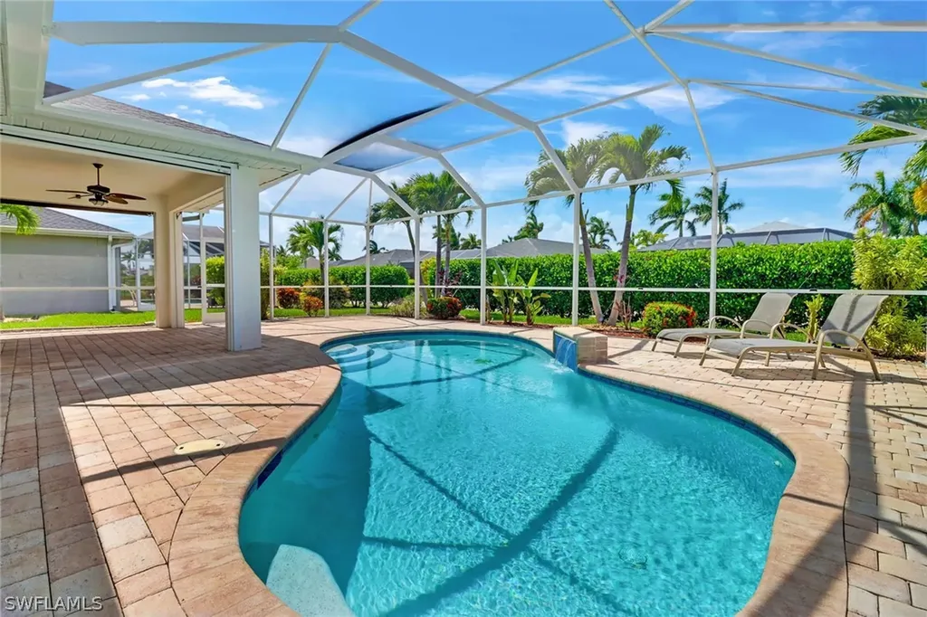 232 Destiny Circle Cape Coral FL 33990