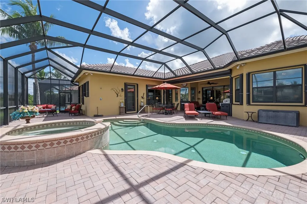 3440 Atlantic Circle Naples FL 34119