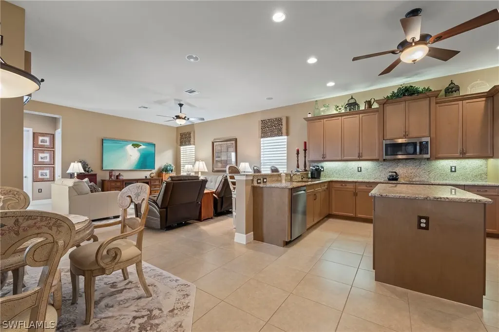 3440 Atlantic Circle Naples FL 34119
