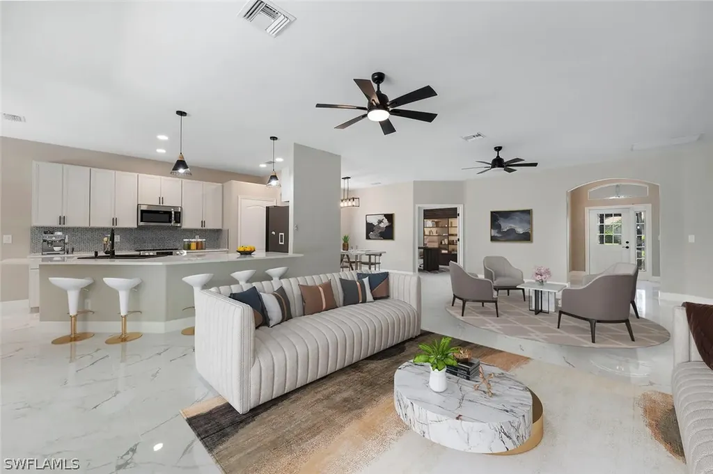 Estero FL, 20360 Talon Trace