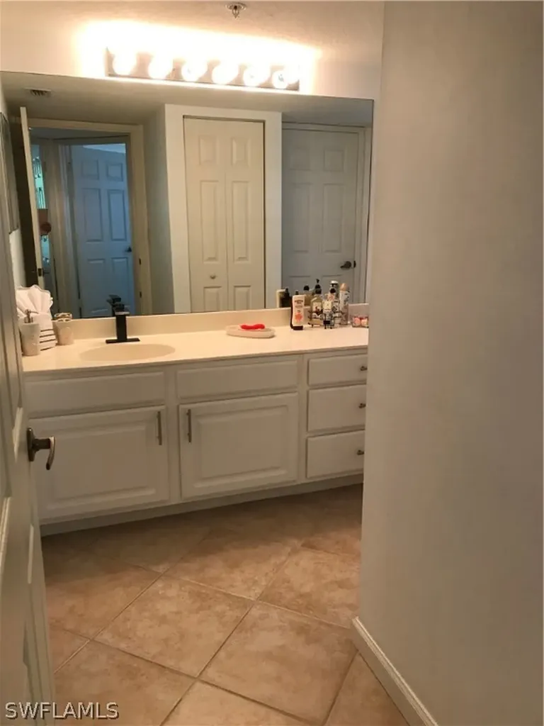 4122 Residence Drive Fort Myers FL 33901