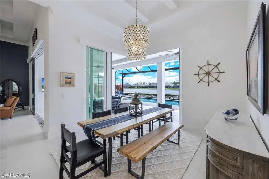 14225 Laguna Springs Lane Naples FL 34114