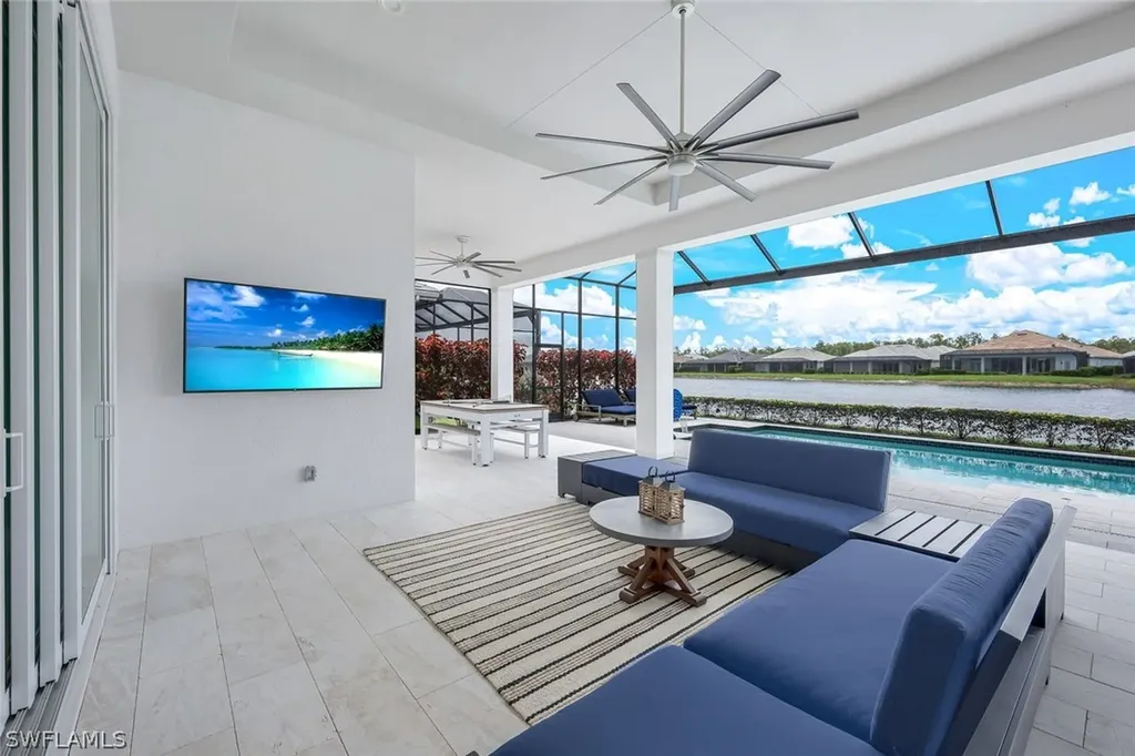 14225 Laguna Springs Lane Naples FL 34114