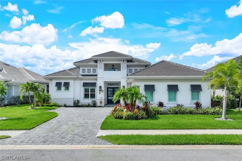 14225 Laguna Springs Lane Naples FL 34114