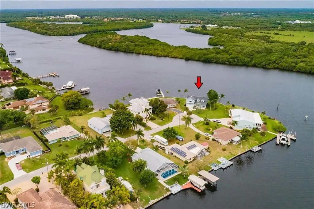 1943 Bahama Avenue Fort Myers FL 33905