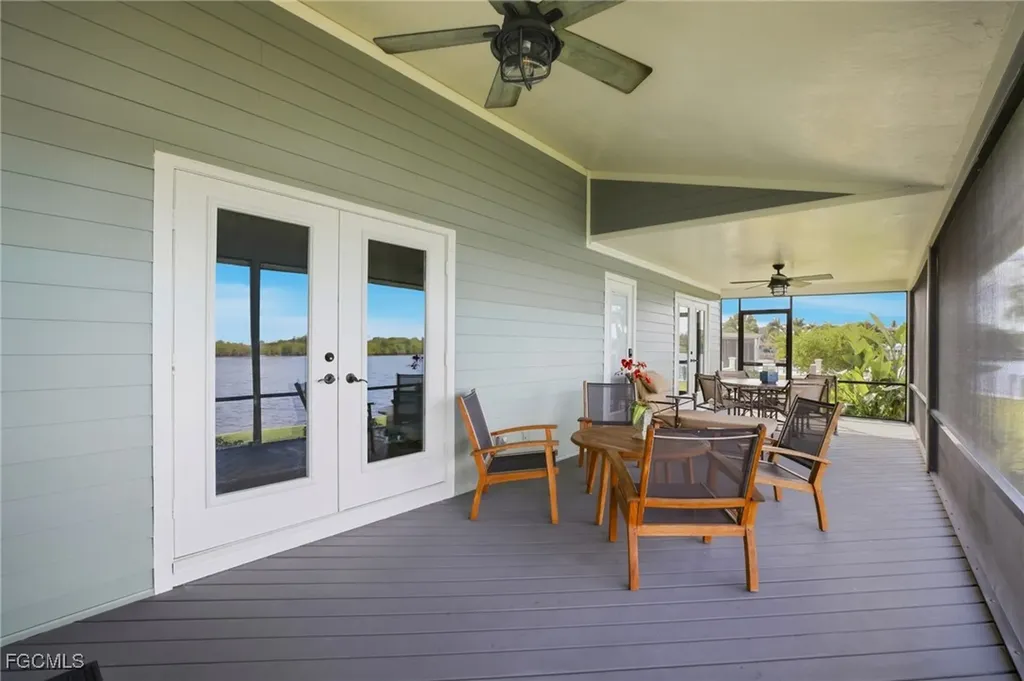 1943 Bahama Avenue Fort Myers FL 33905