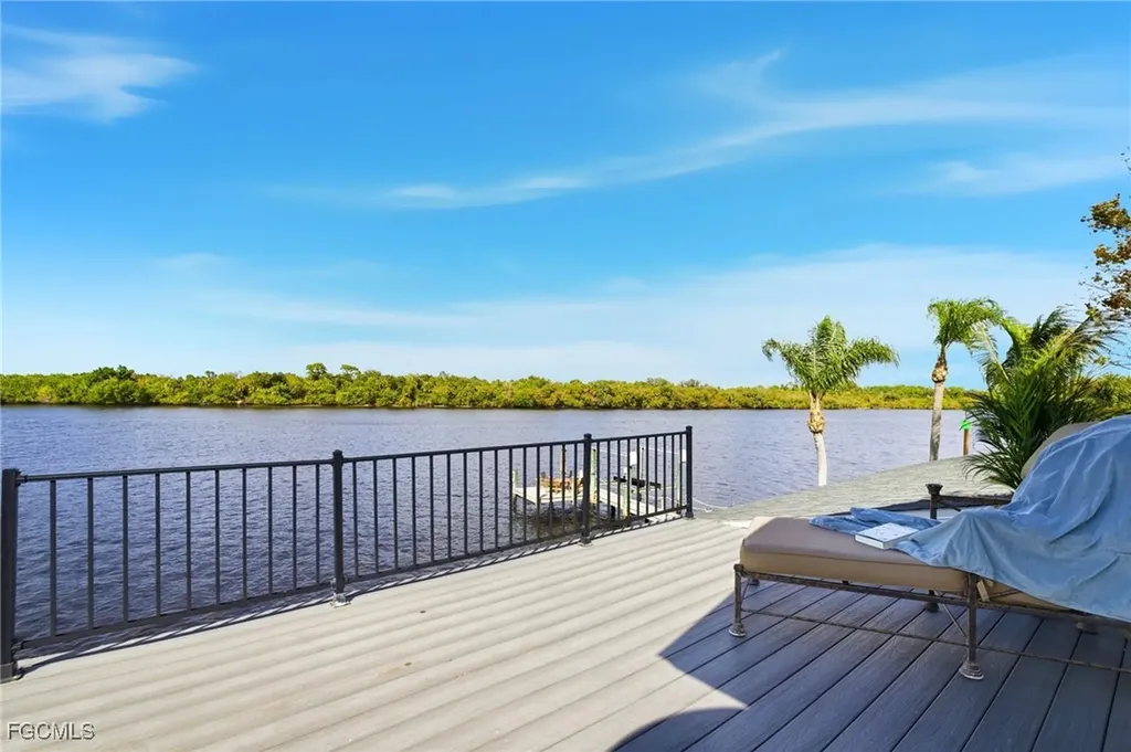 1943 Bahama Avenue Fort Myers FL 33905