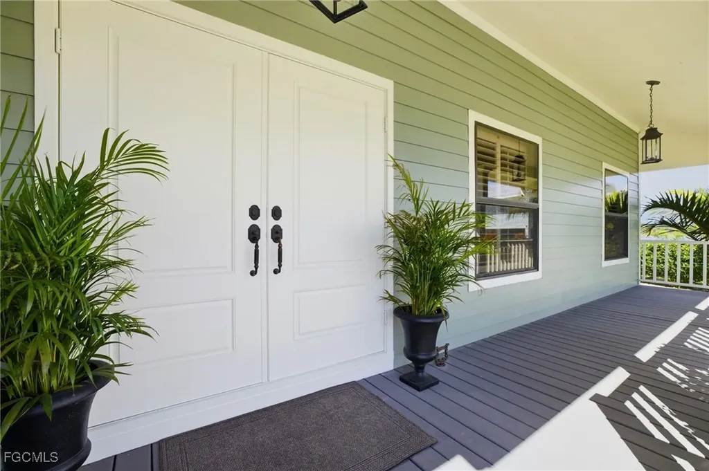 1943 Bahama Avenue Fort Myers FL 33905