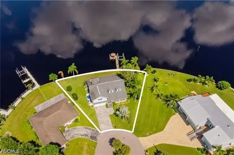 1943 Bahama Avenue Fort Myers FL 33905