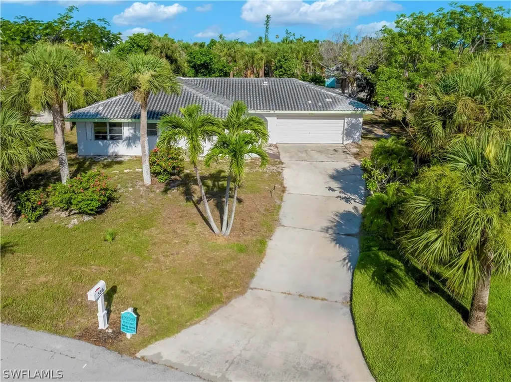 586 Boulder Drive Sanibel FL 33957