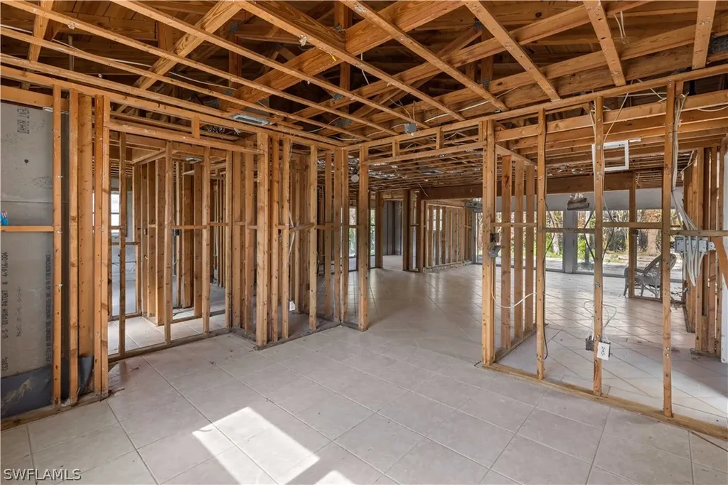 586 Boulder Drive Sanibel FL 33957