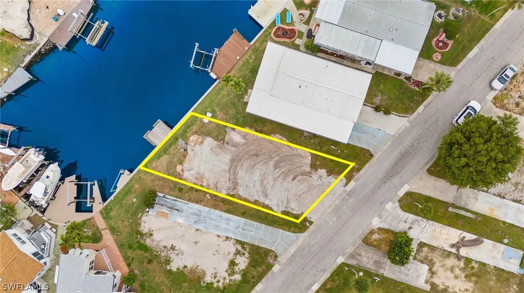 Fort Myers Beach FL, 11301 Cypress Lane