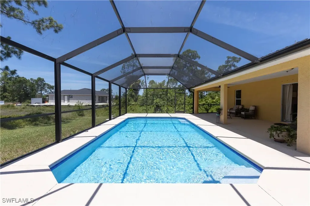 Lehigh Acres FL, 850 Runble Street E